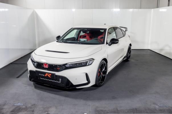 Honda präsentiert den neuen Type R als Europapremiere an der Auto Zürich Car Show 2022